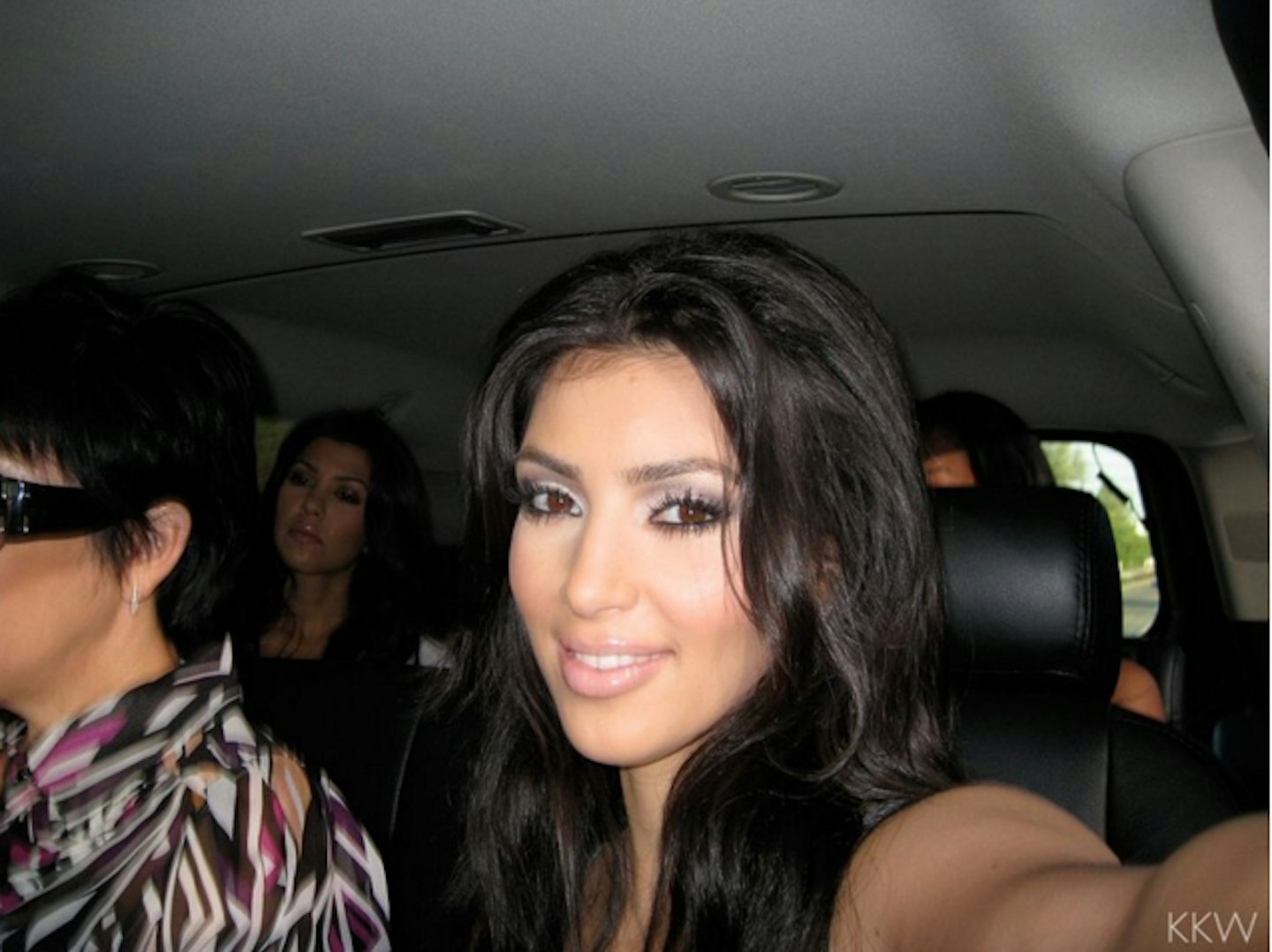 kim kardashian selfie khloe prison