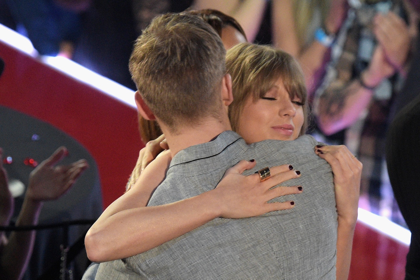 taylor swift iheart awards music calvin harris