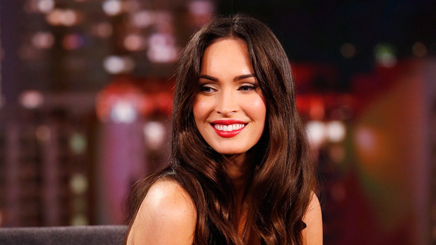 megan fox, pregnant, baby bump, pictures, at comic con, teenage mutant ninja turtles out of the shadows 