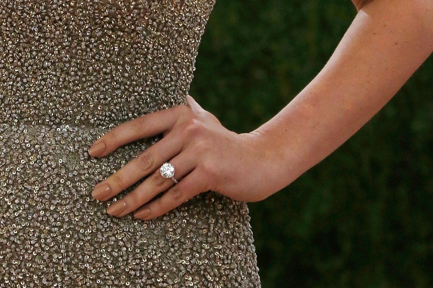 kate upton met gala 2016 engagement ring