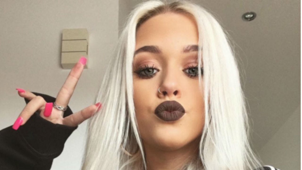 Lottie Tomlinson: Everything you need to know | Celebrity | Heat