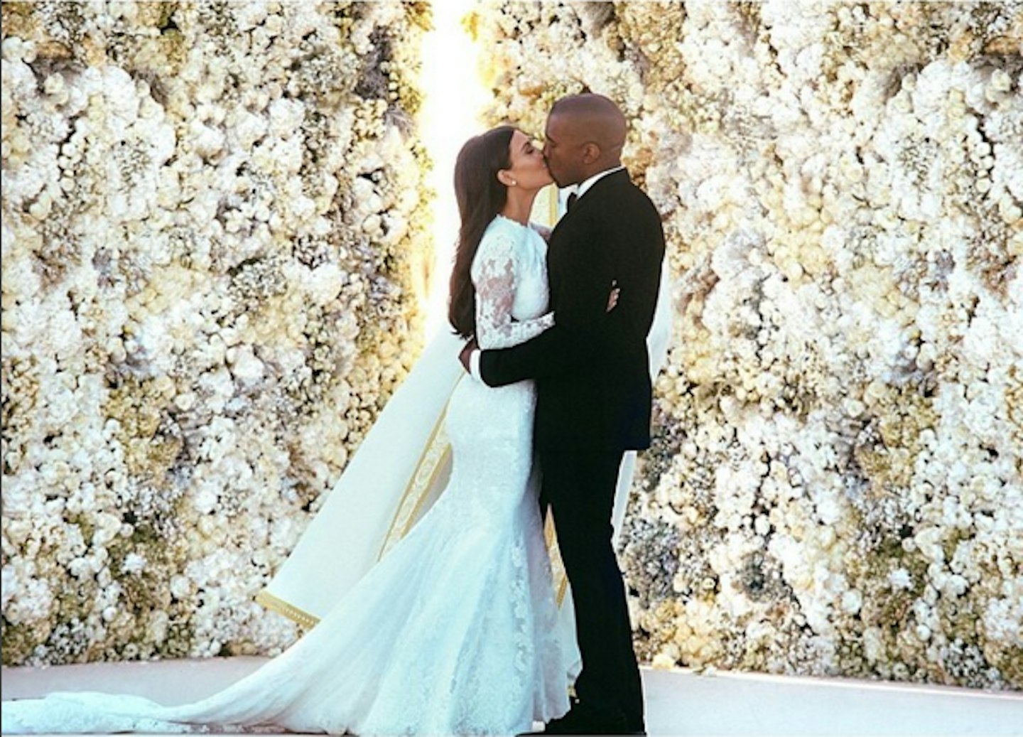 kim kardashian kanye west wedding day