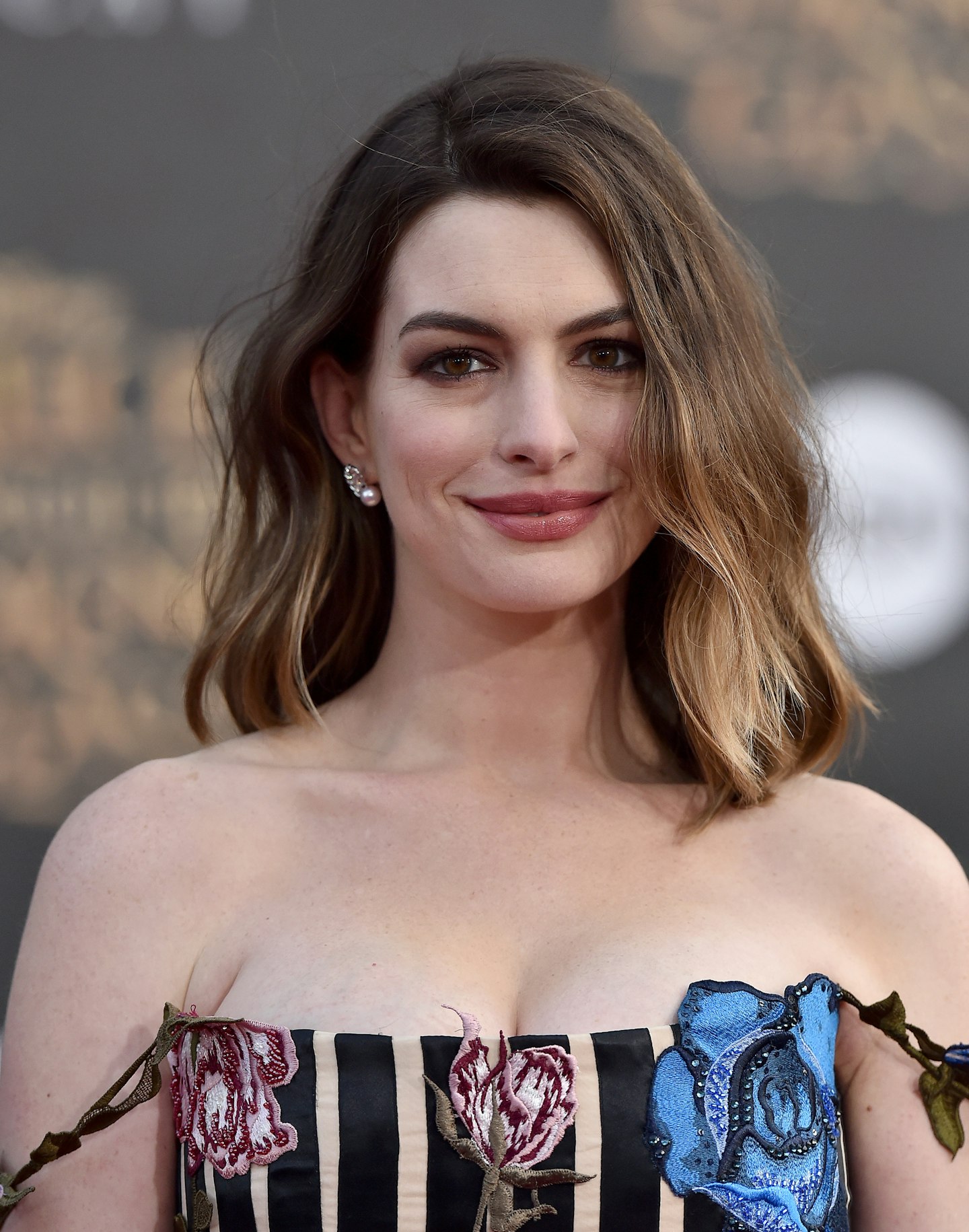 anne hathaway