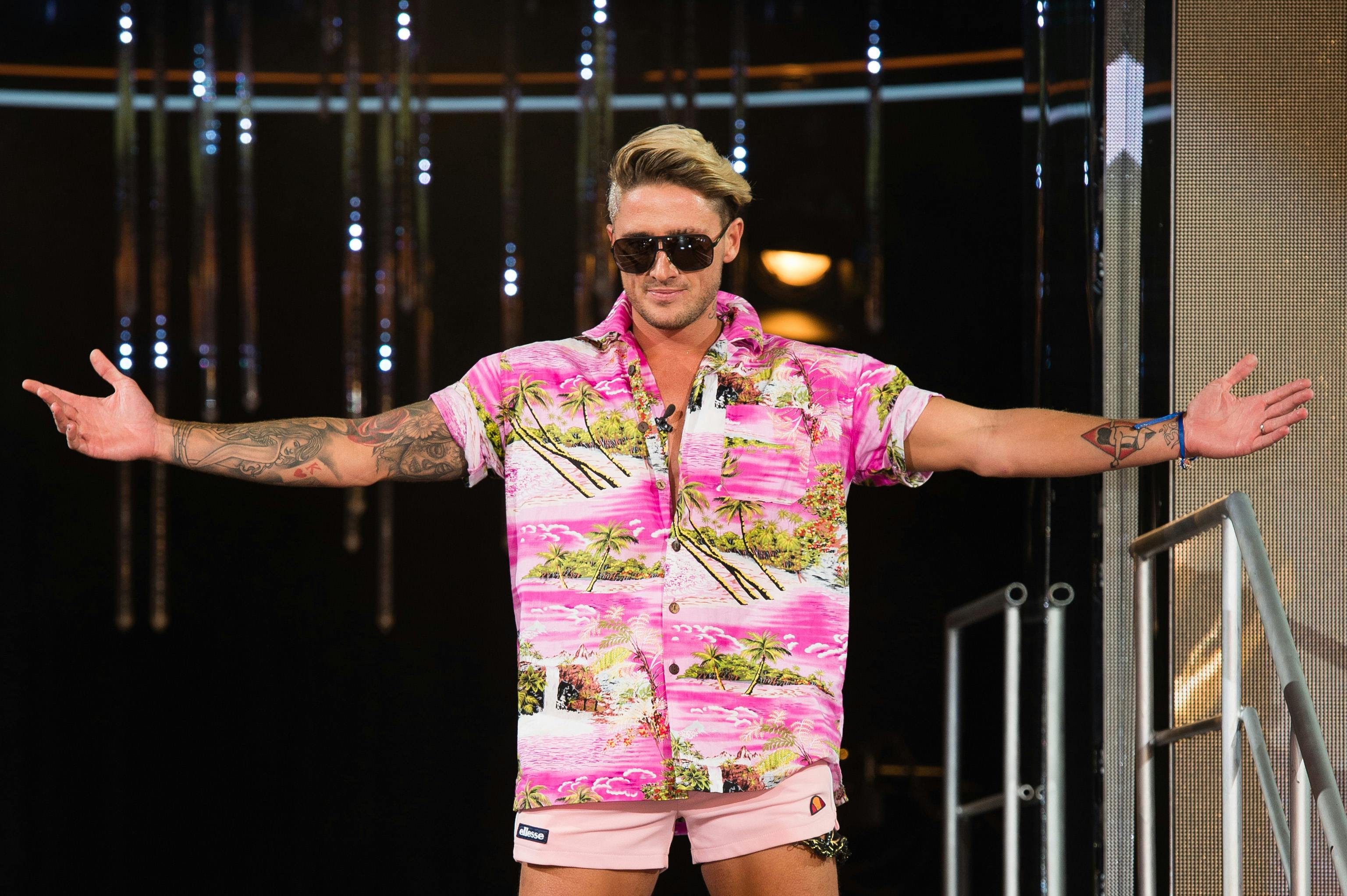 CBB winner Stephen Bear says he's 'single' - heat