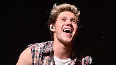 Niall Horan signs a solo record deal | Celebrity | Heat