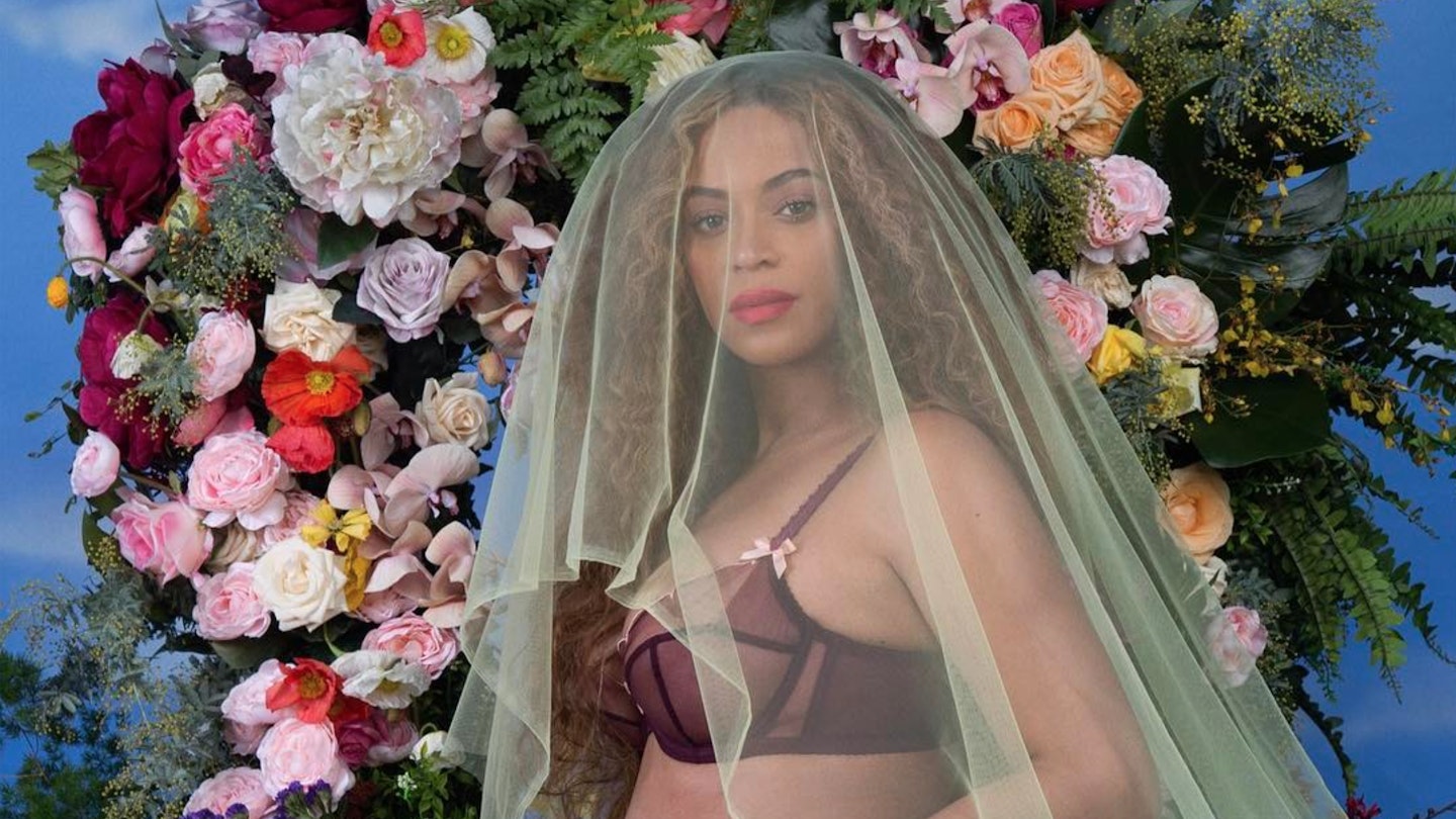 Beyonce announces pregnant with twins Instagram