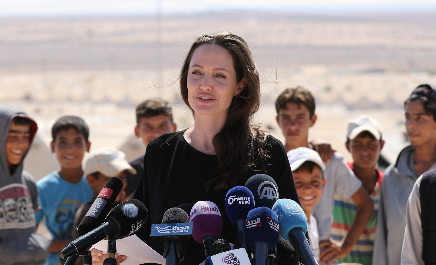 angelina jolie syrian refugees