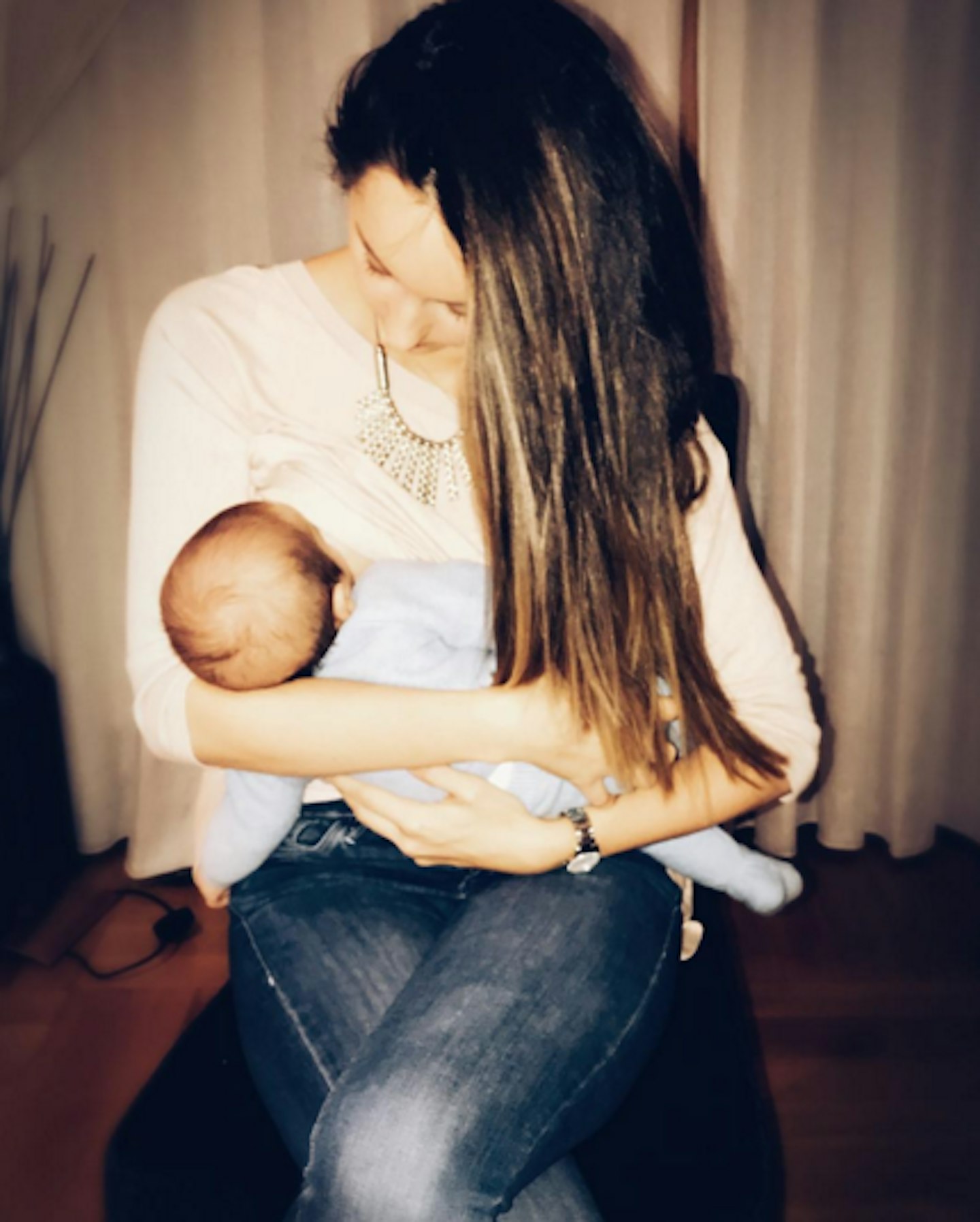 Peter Andre Emily Macdonagh breastfeeding