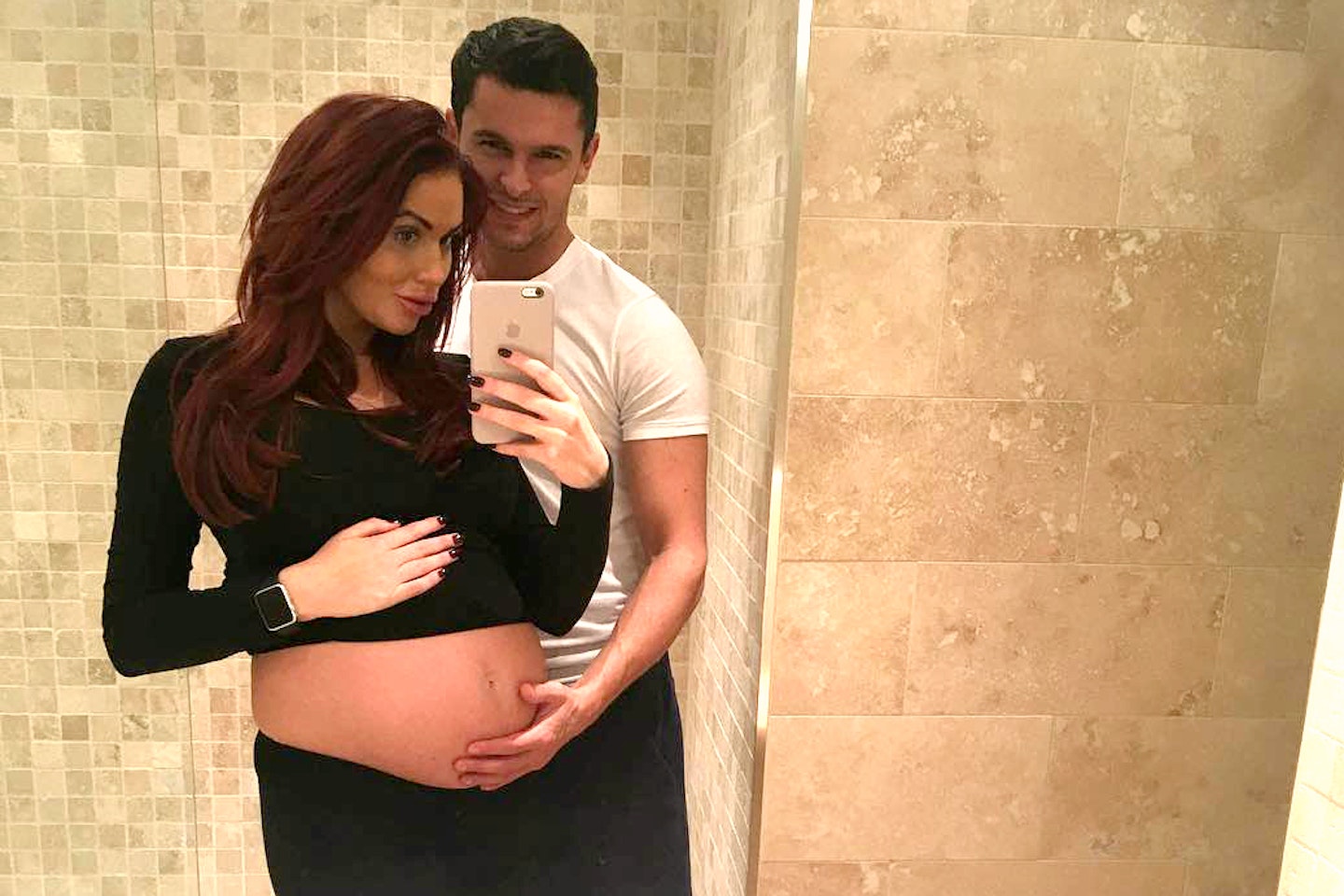 new-mum-amy-childs-baby-polly-struggling-breastfeed-boob-job