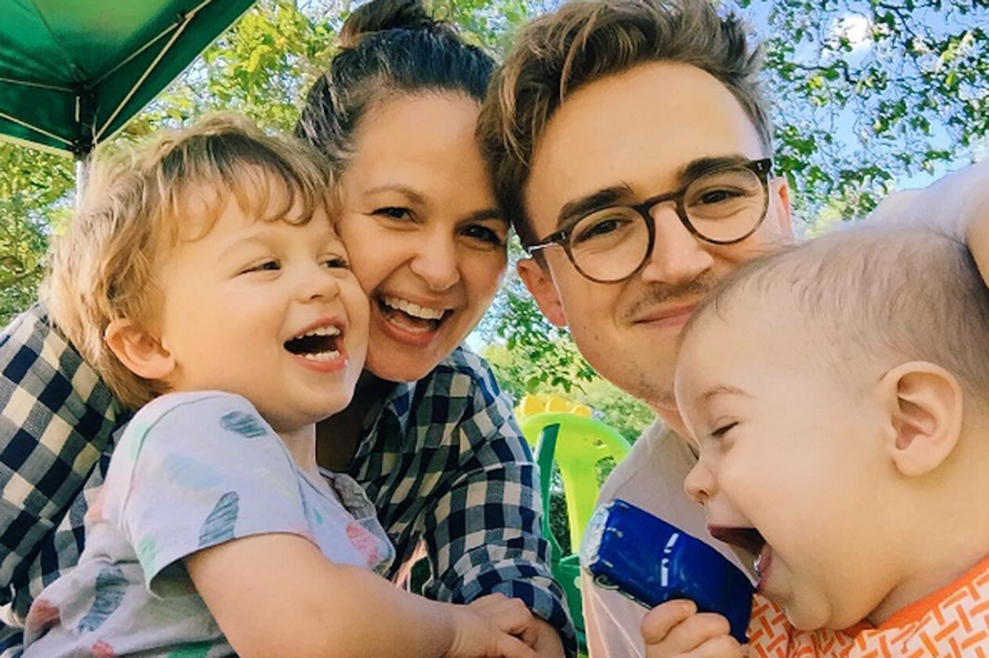 tom-fletcher-giovanna-buddy-buzz-family-photo