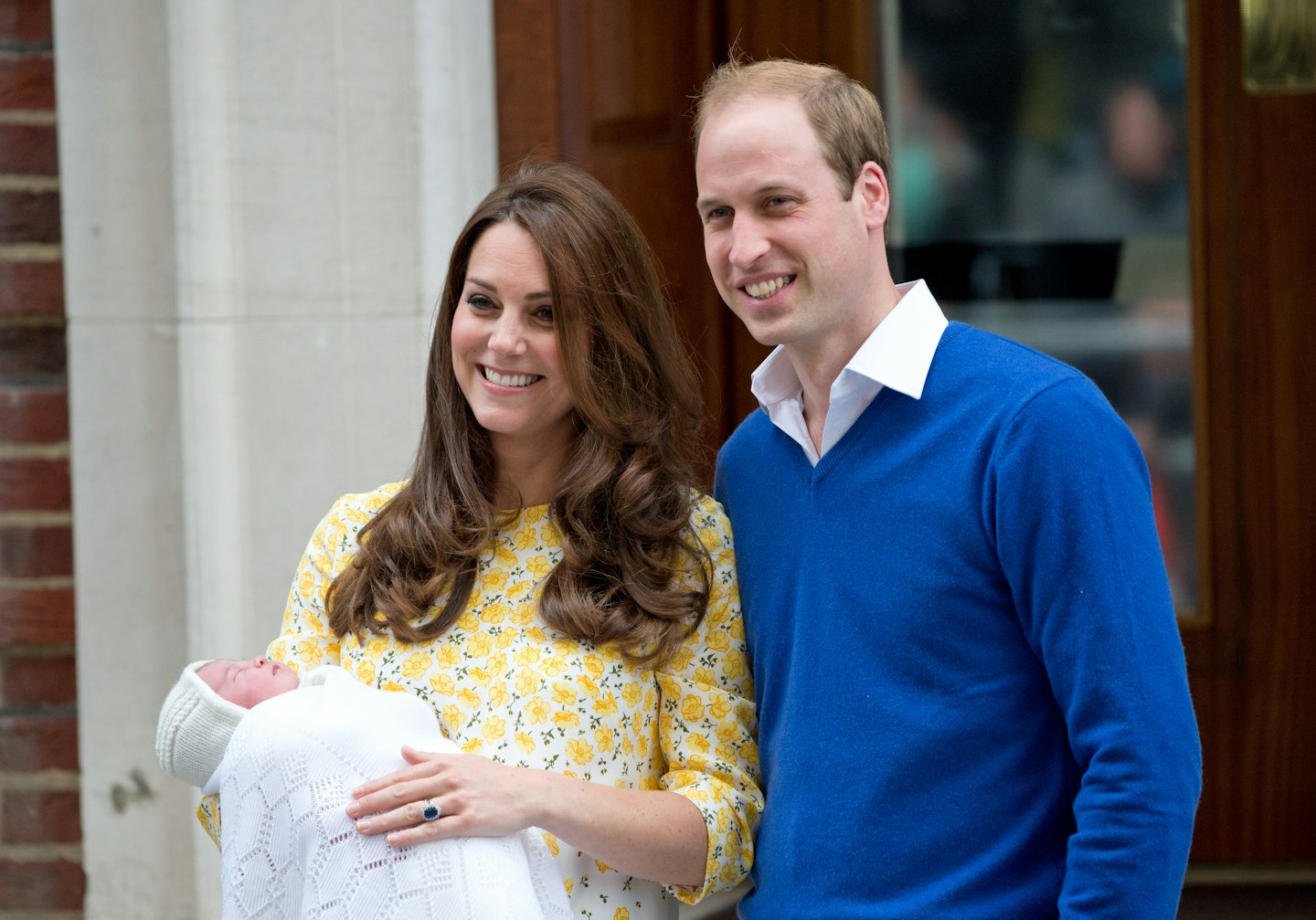 Kate and William leave the Lindo Wing with a newborn Princess Charlotte