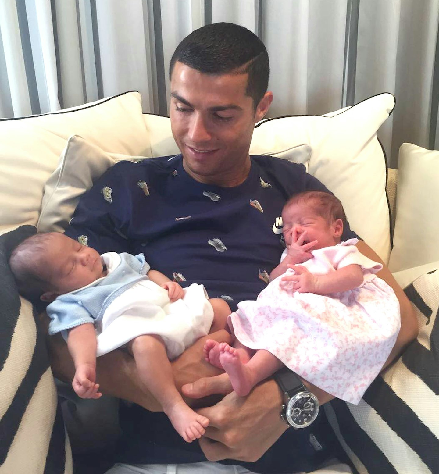 cristiano-ronaldo-twins-mateo-eva-surrogate