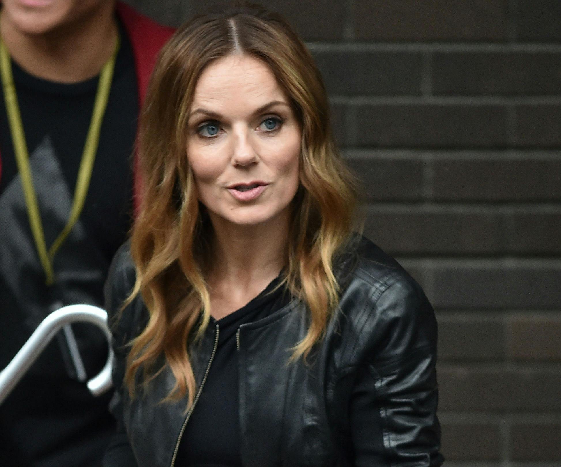 Geri Horner says young mother's are too pressurised to regain slim
