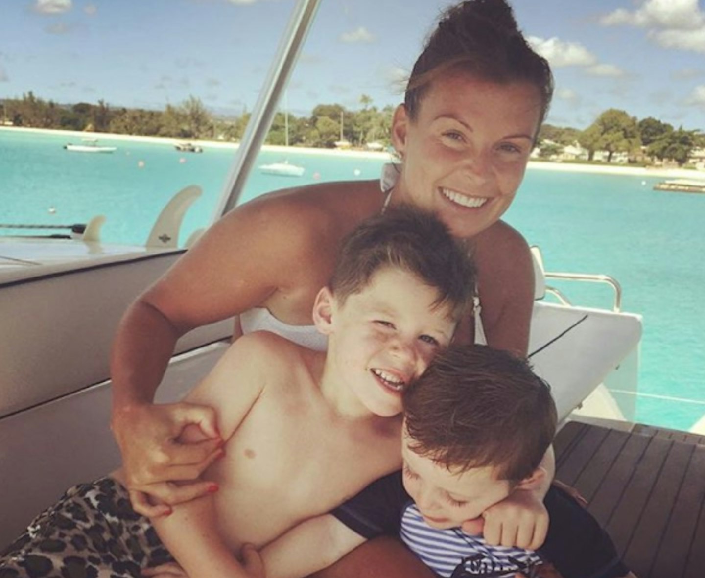 coleen,rooney,defies,wayne,holiday,ultimatum