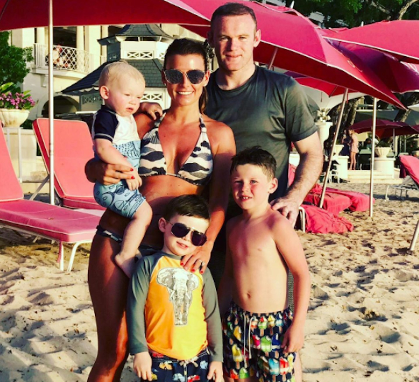 coleen,rooney,defies,wayne,holiday,ultimatum