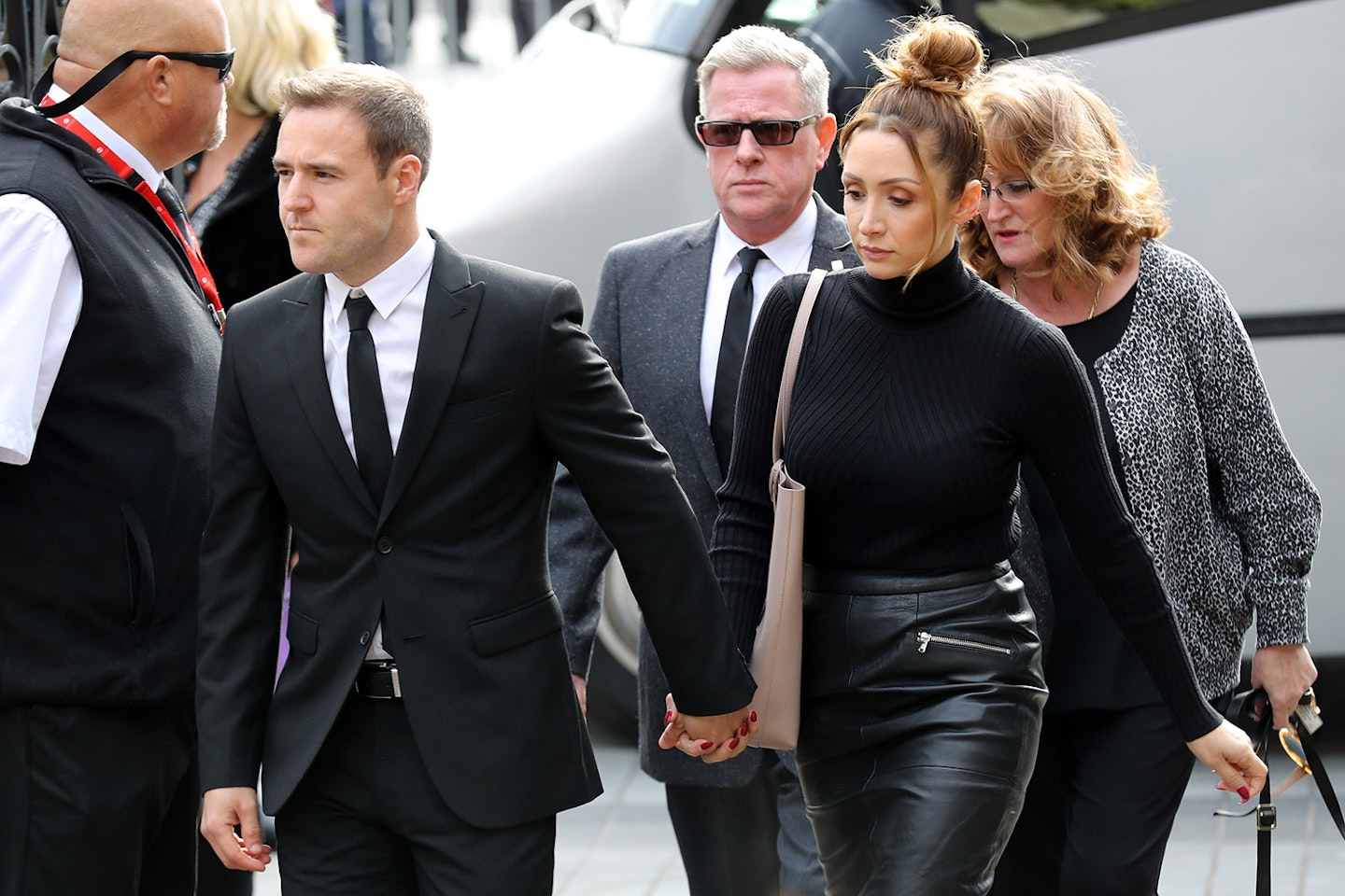 coronation-street-stars-funeral-liz-dawn