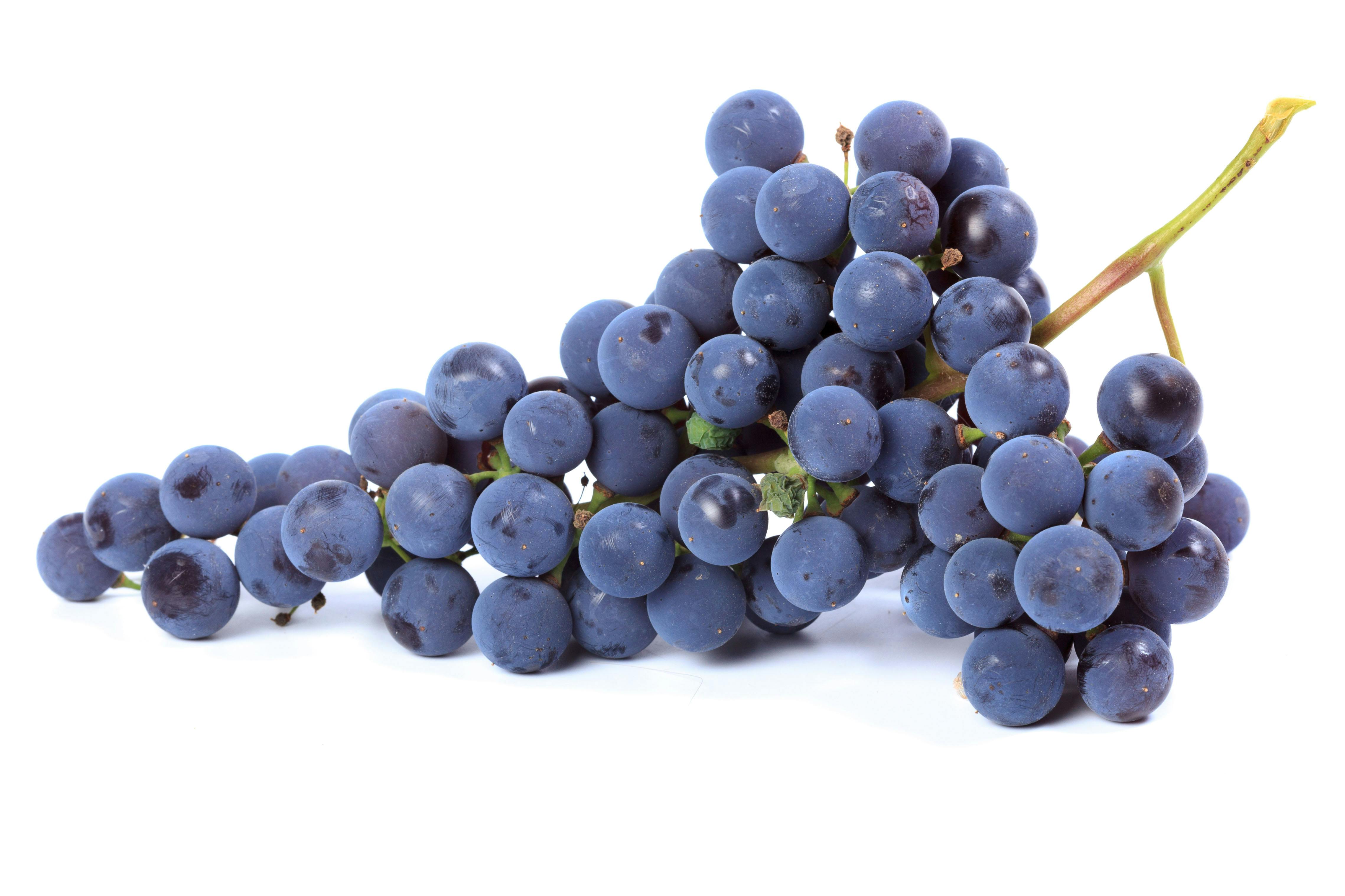 Grapes and berries could be the secret to slimmer waist and better