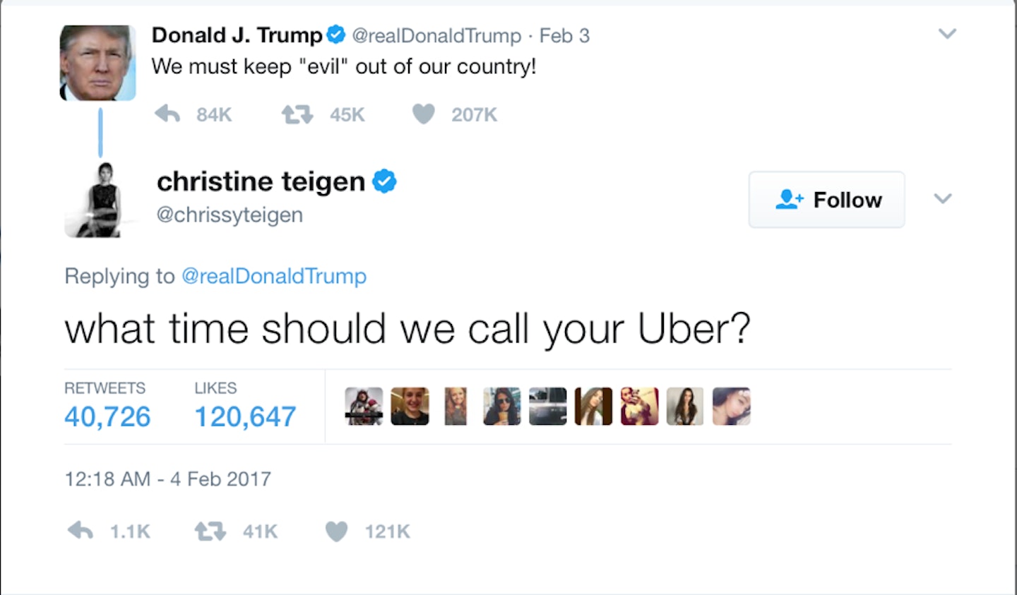 Chrissy Teigen Twitter put down