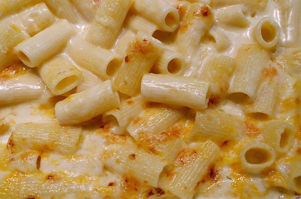 Macaroni christmas angels