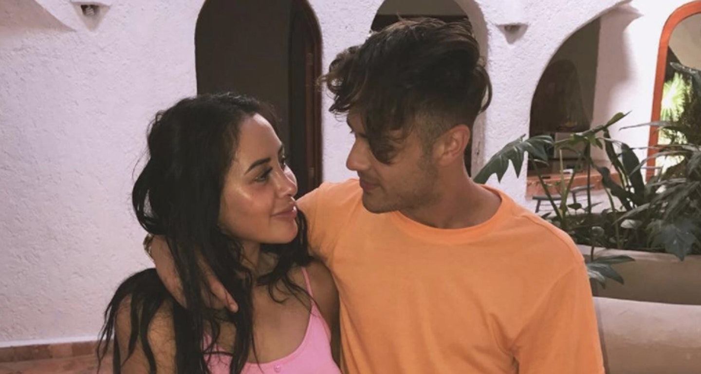 Casey Johnson and Marnie Simpson Single AF
