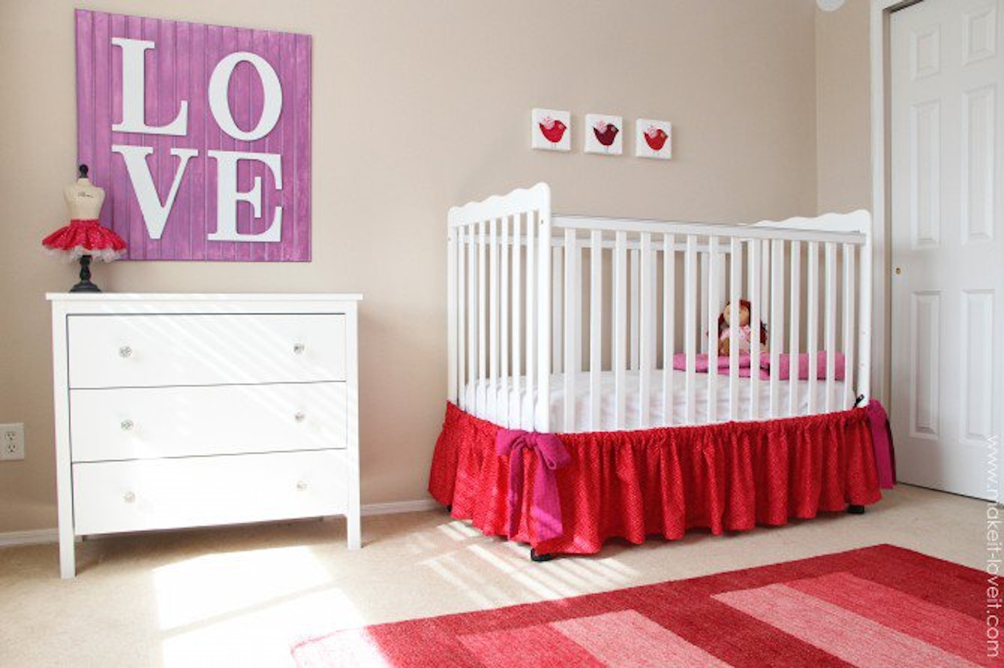 crib-skirt-baby-diy