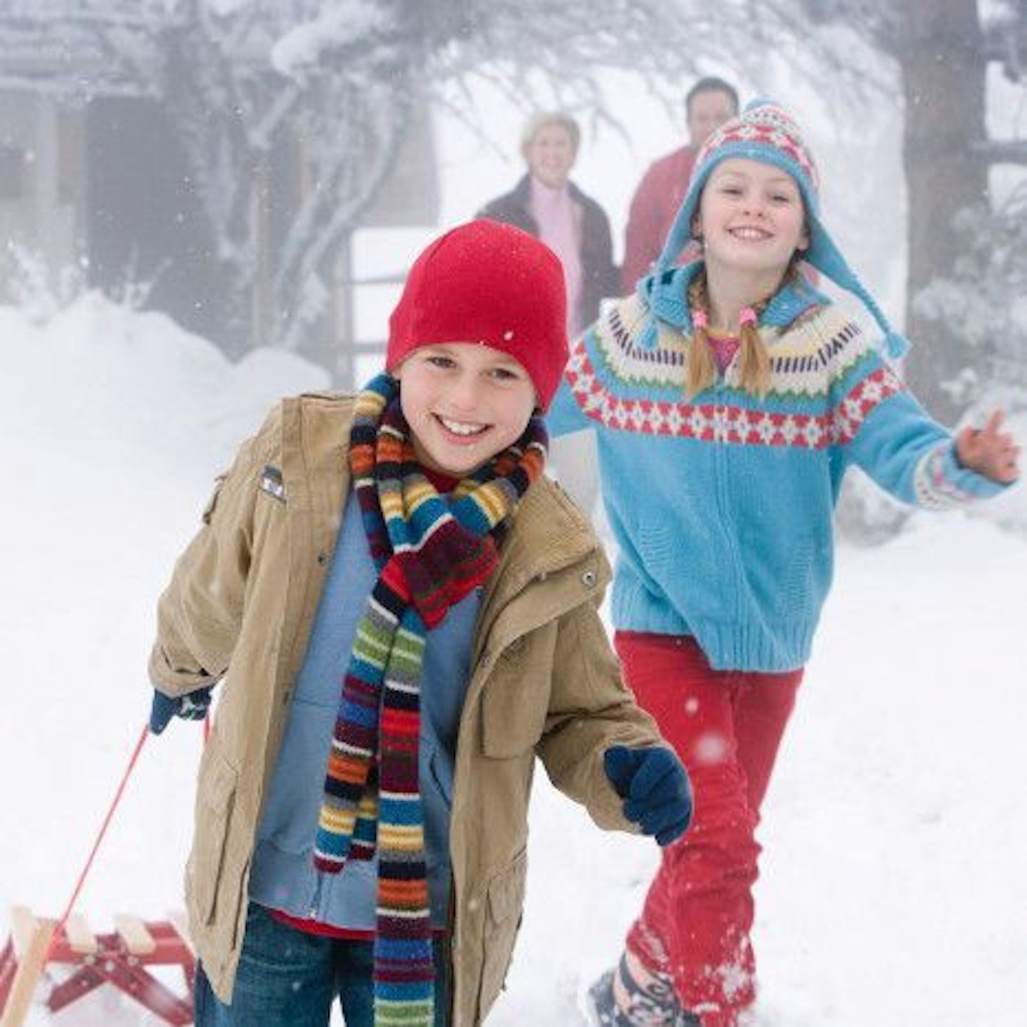 family-snow-winter