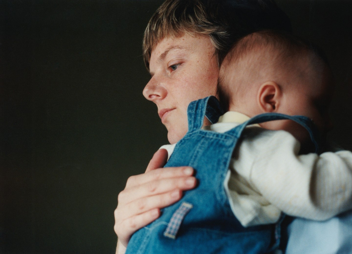 Mum suffering postnatal depression