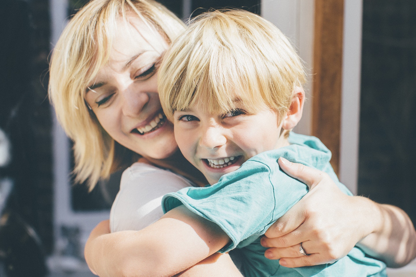 new-study-shows-children-parent-add-years-life-karolinska-institute-sweden