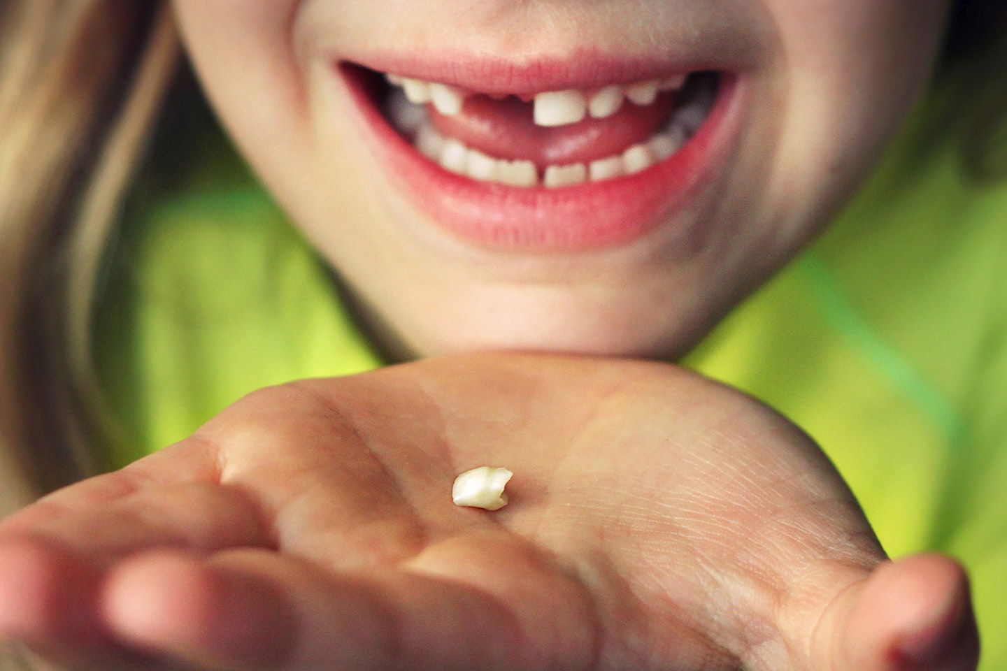 Dad tooth fairies pay more for teeth than mum tooth fairies