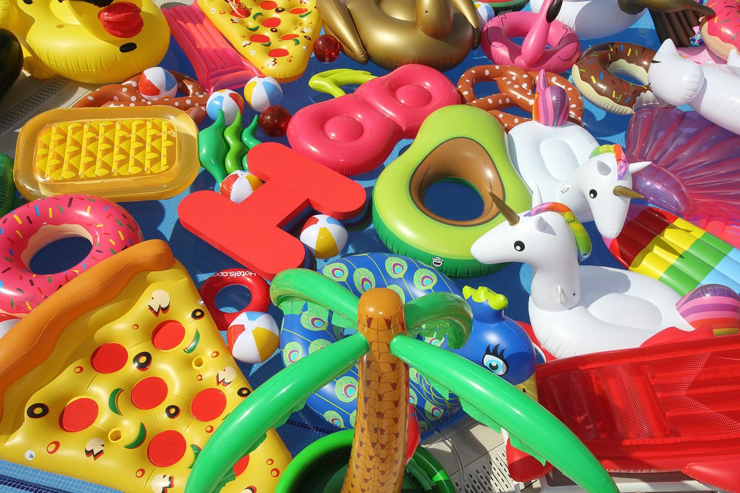 cheap inflatable toys