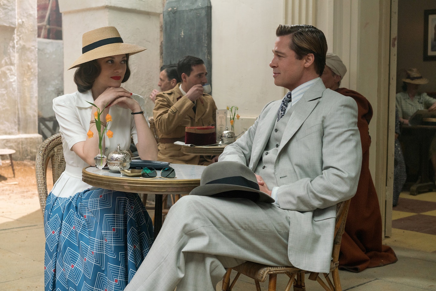 allied brad pitt marion cotillard costume