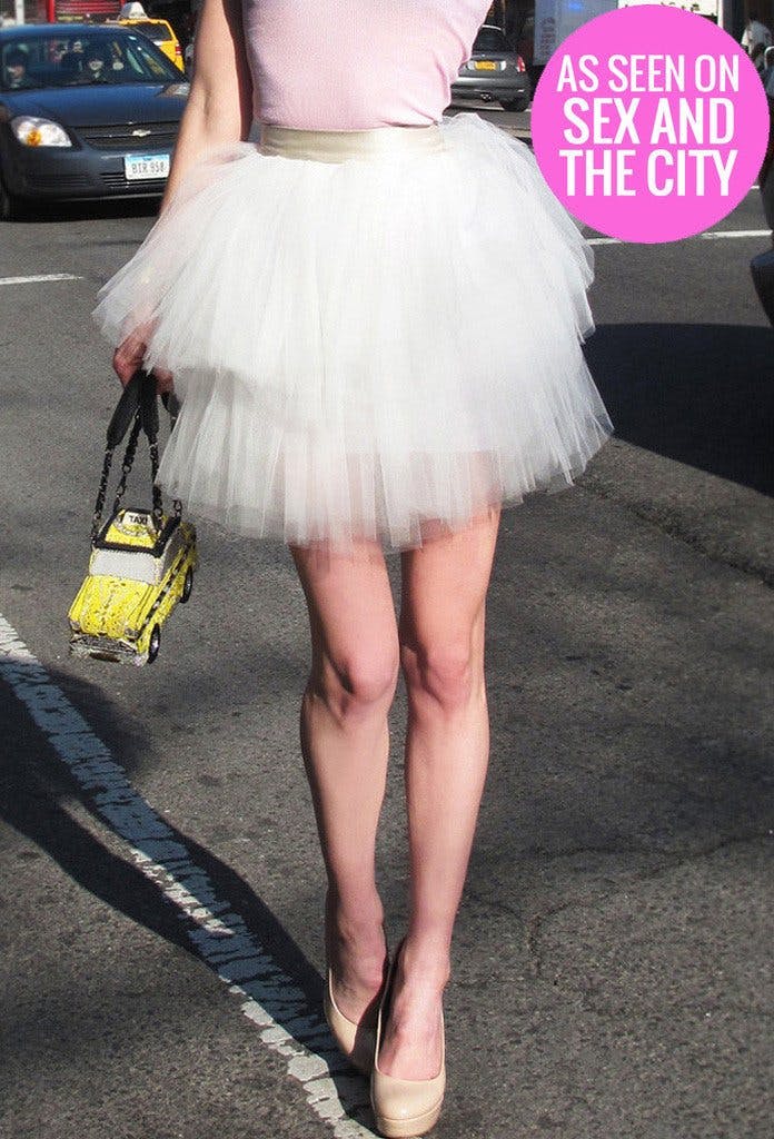 White tutu hotsell skirt carrie bradshaw