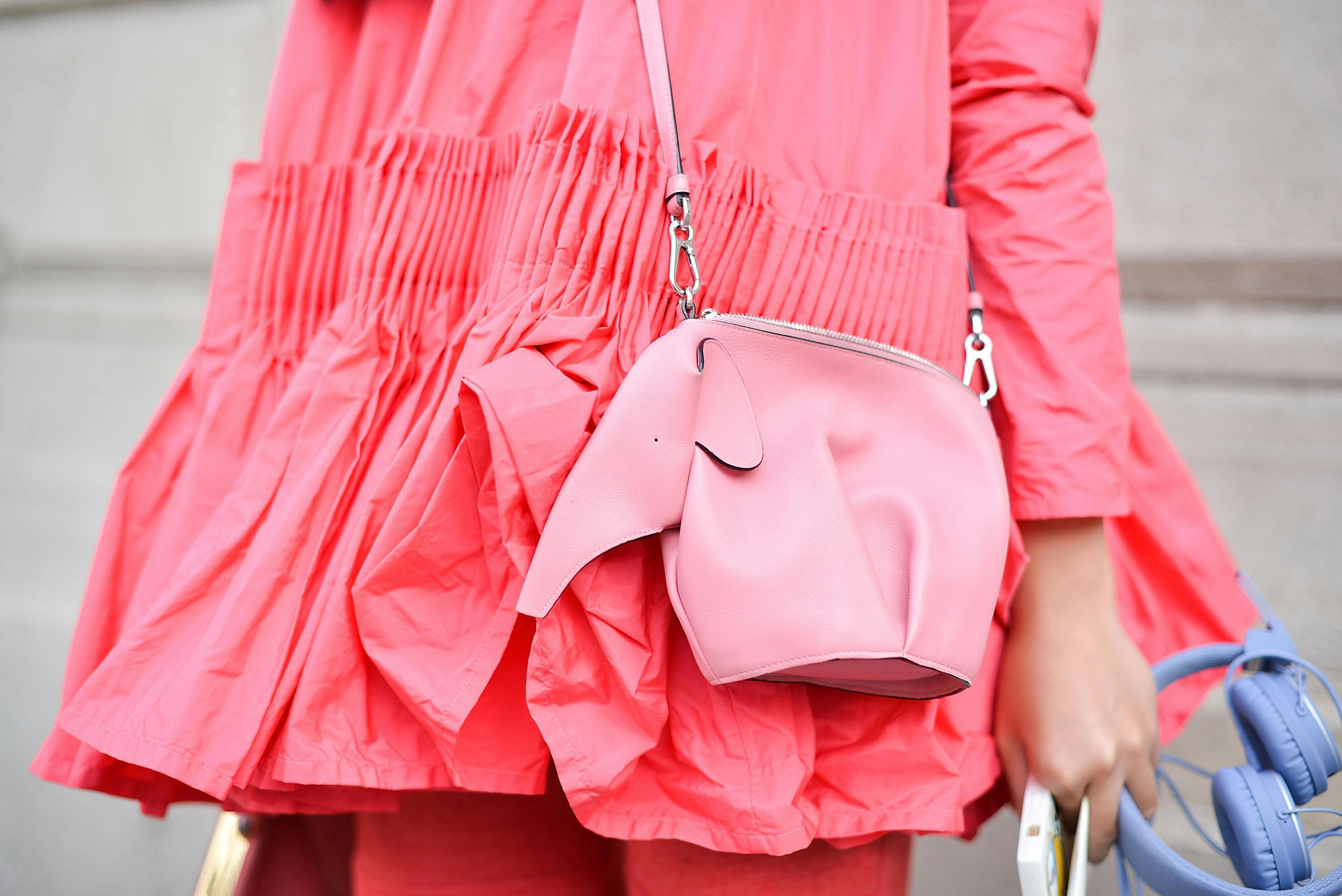 Loewe pink store elephant bag