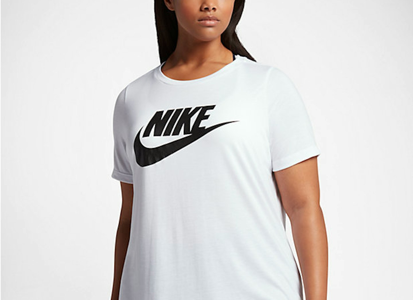 Nike Sportswear Essential Women's Cropped Logo T-Shirt (Plus Size