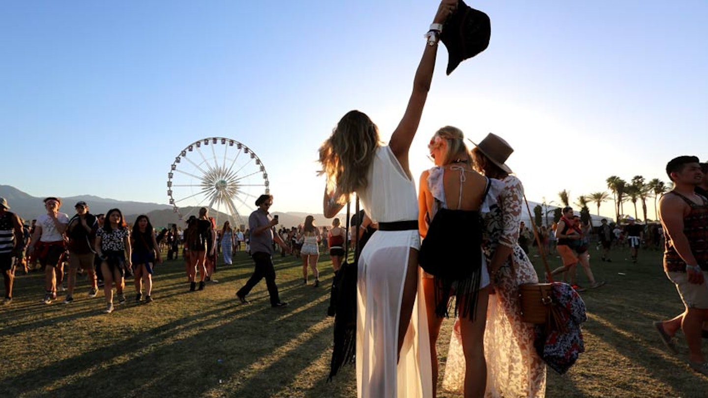 how do the people dress at coachella Coachella Style Outfit Ideas 2020