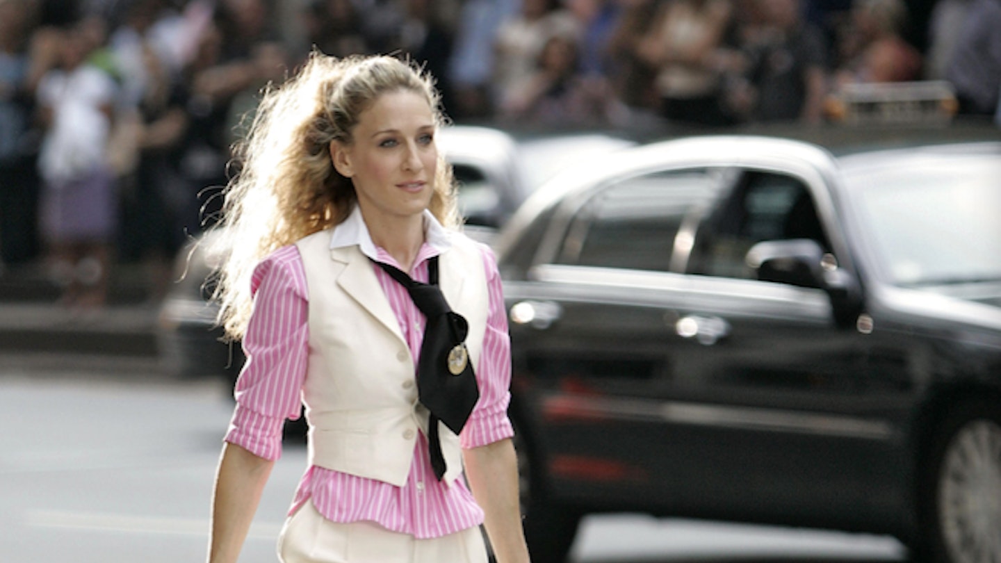 Oscar De La Renta Just Created A Carrie Bradshaw Wedding Dress