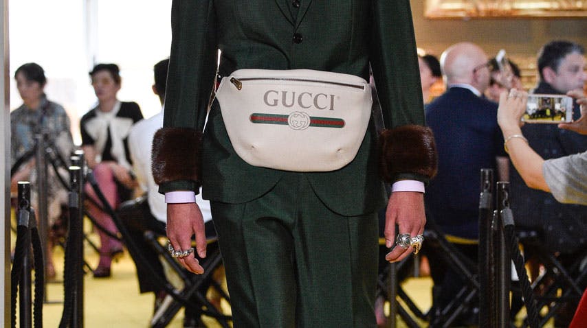 Gucci bum bag discount small