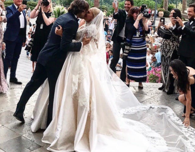 Victoria s Secret Model Vita Sidorkina s Wedding Dress Was 2 in 1