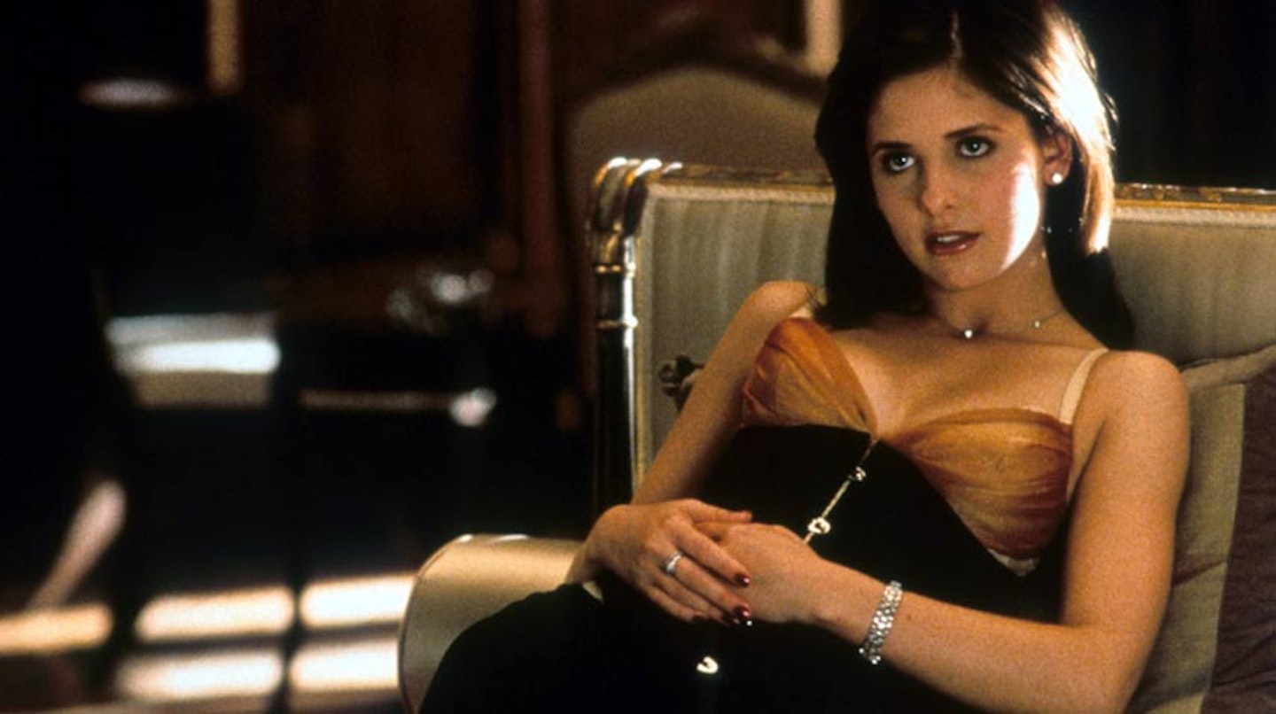 Fashion label Vetements slammed for selling £250 'cocaine stash necklace'  just like the one Sarah Michelle Gellar wore in Cruel Intentions