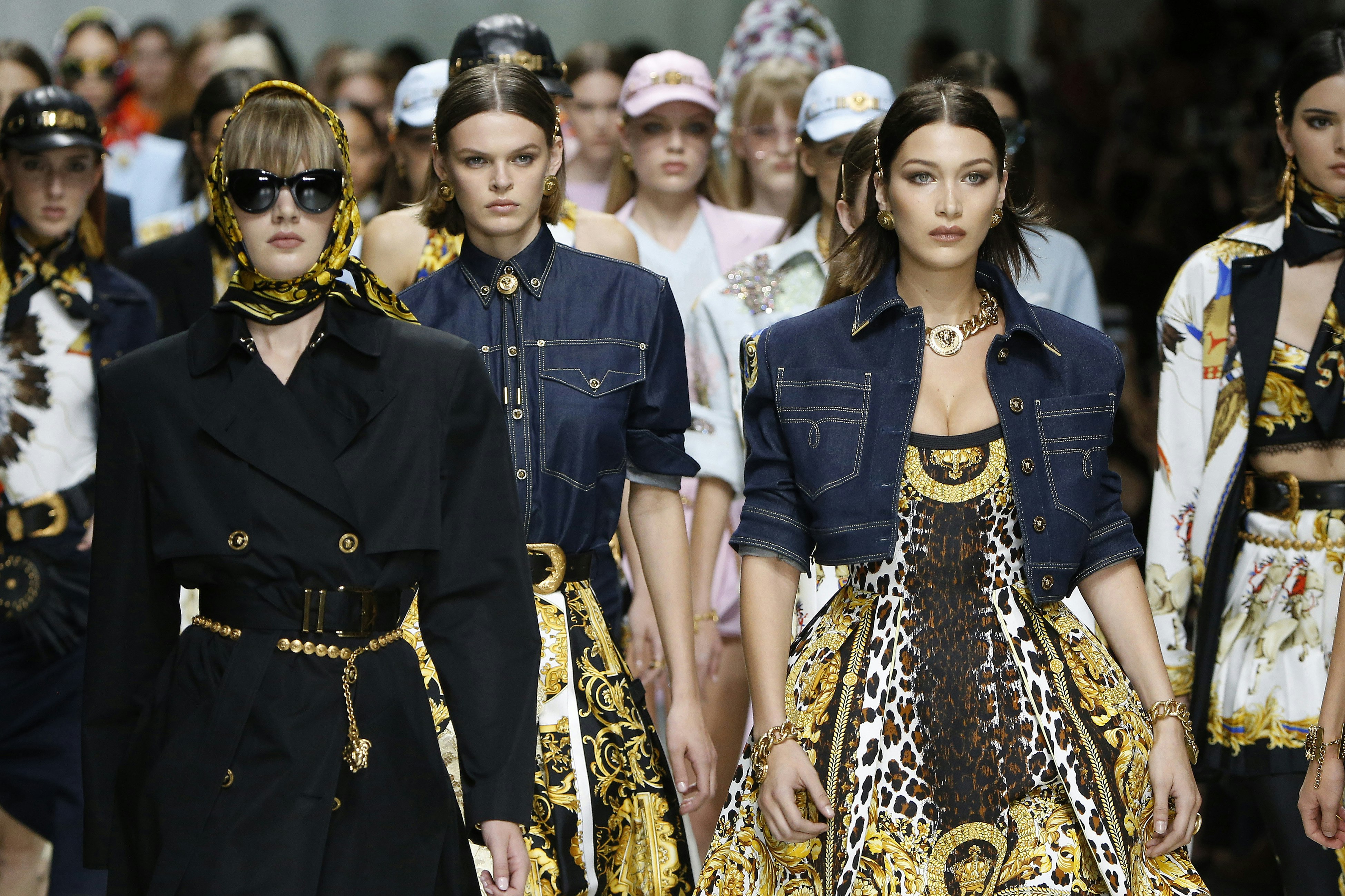 Milan Fashion Week SS18 Trends Guide: Gucci, Versace, Dolce & Gabbana -  Grazia