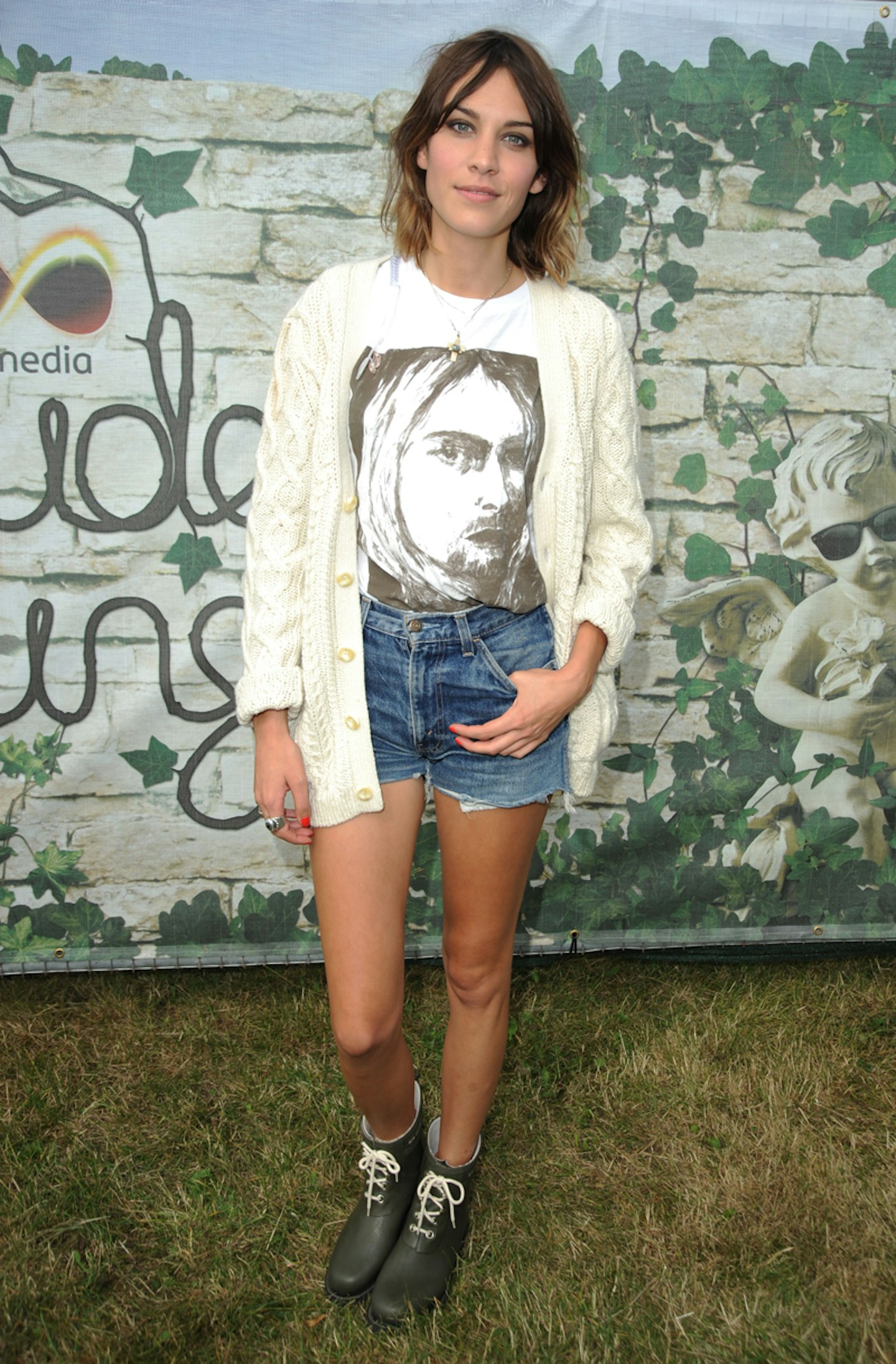 alexa chung festivals style fashion inspiration