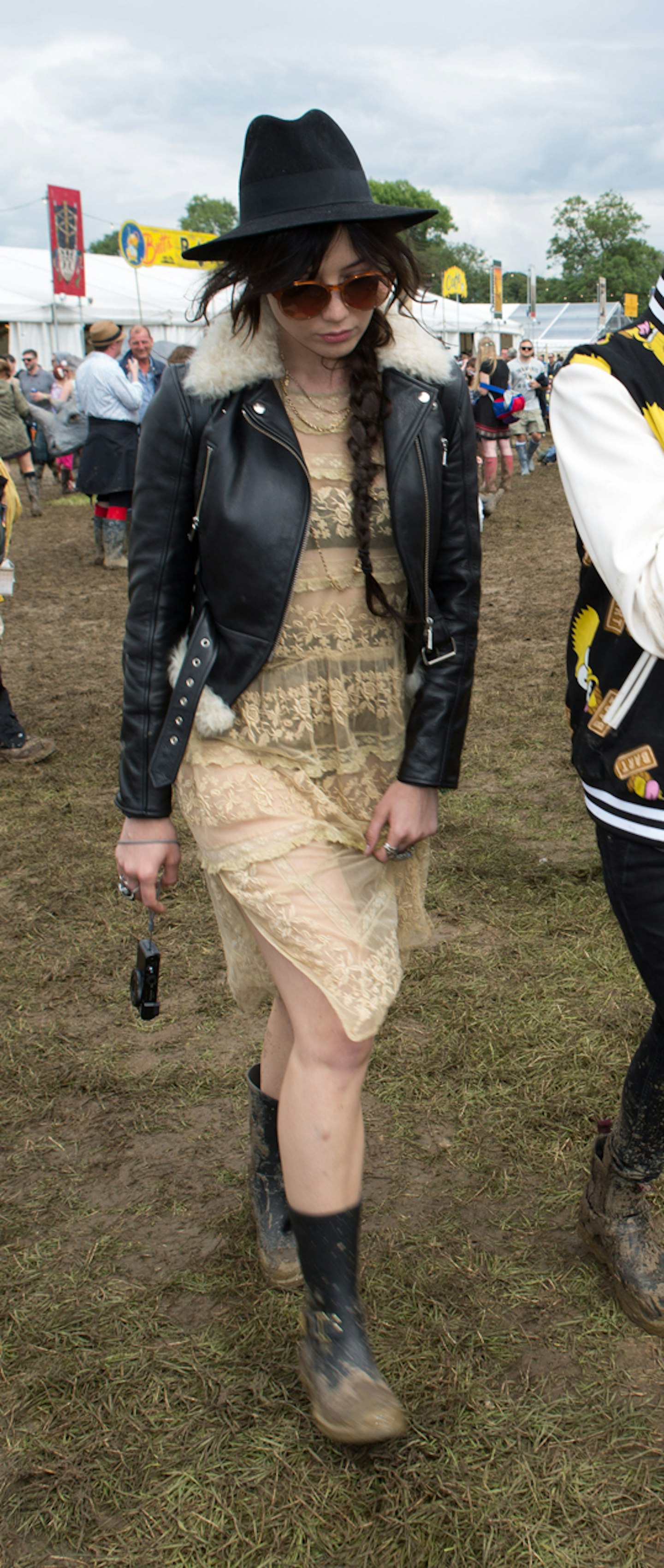 daisy lowe festivals style fashion inspiration