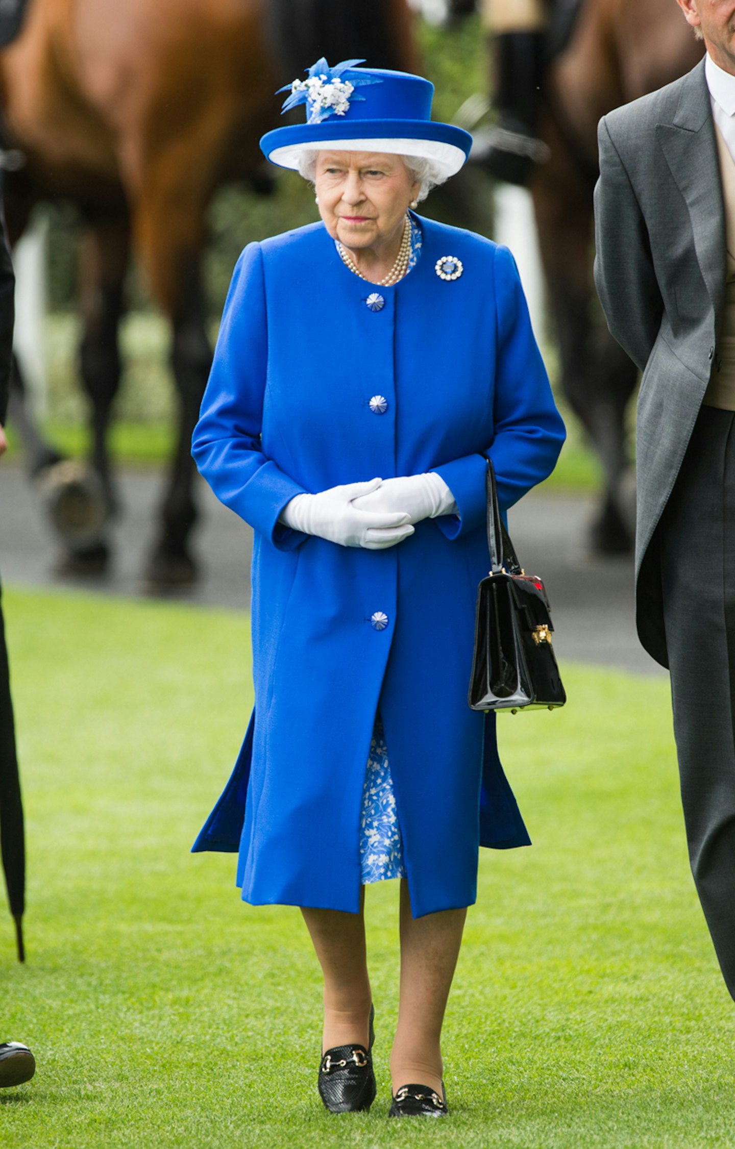 queen elizabeth II 90th birthday outfits fashion style rainbow colours gallery