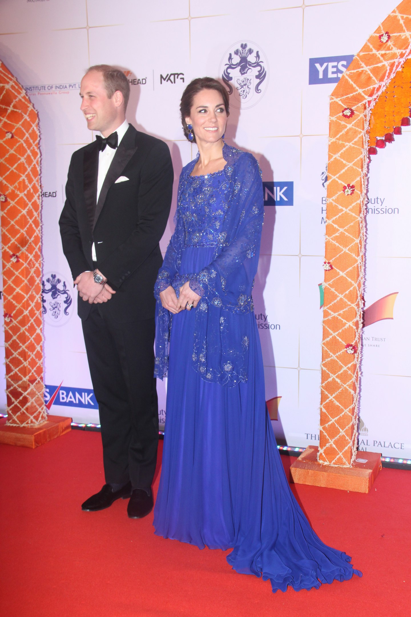 kate middleton jenny packham blue sari dress