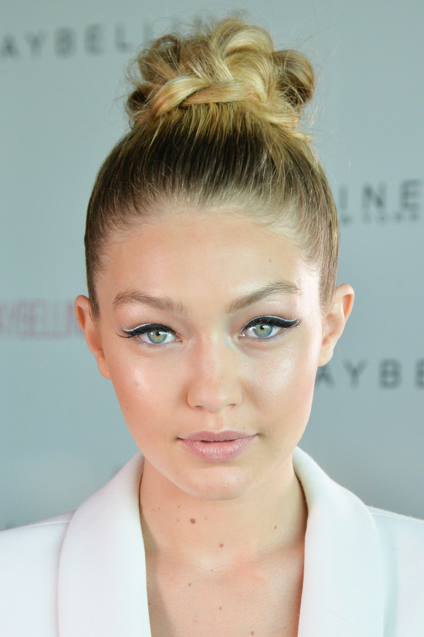 Gigi Hadid Topknot Bun Hairstyles