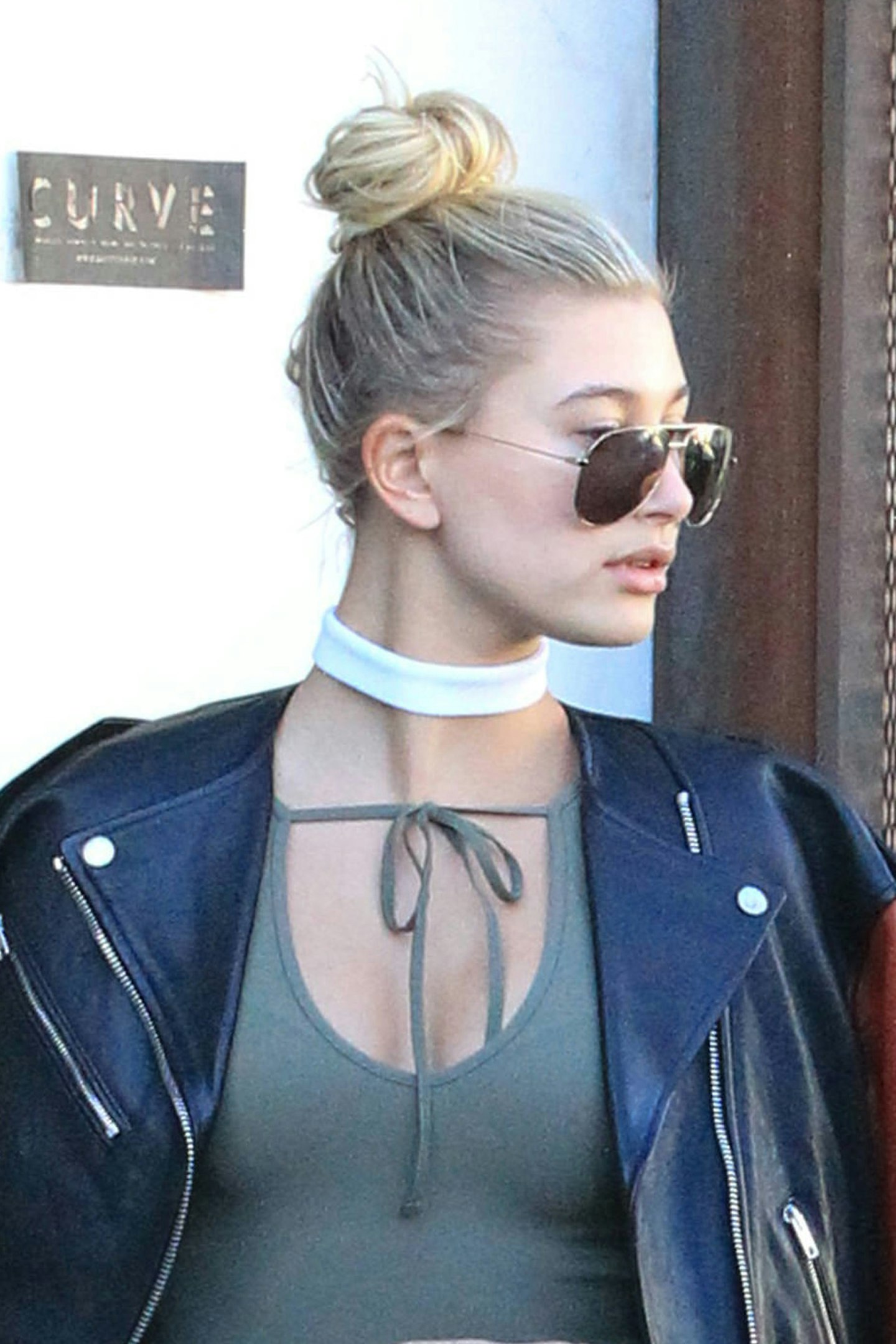 Hailey Baldwin Topknot Bun Hairstyles