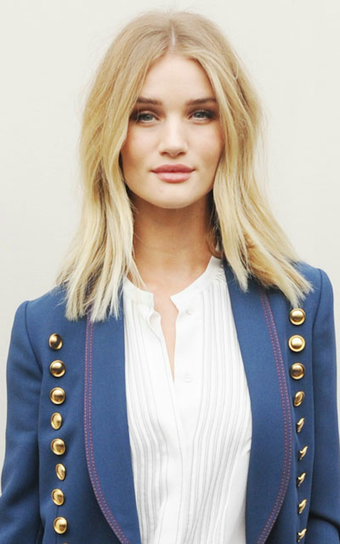 rosie huntington-whiteley hair style