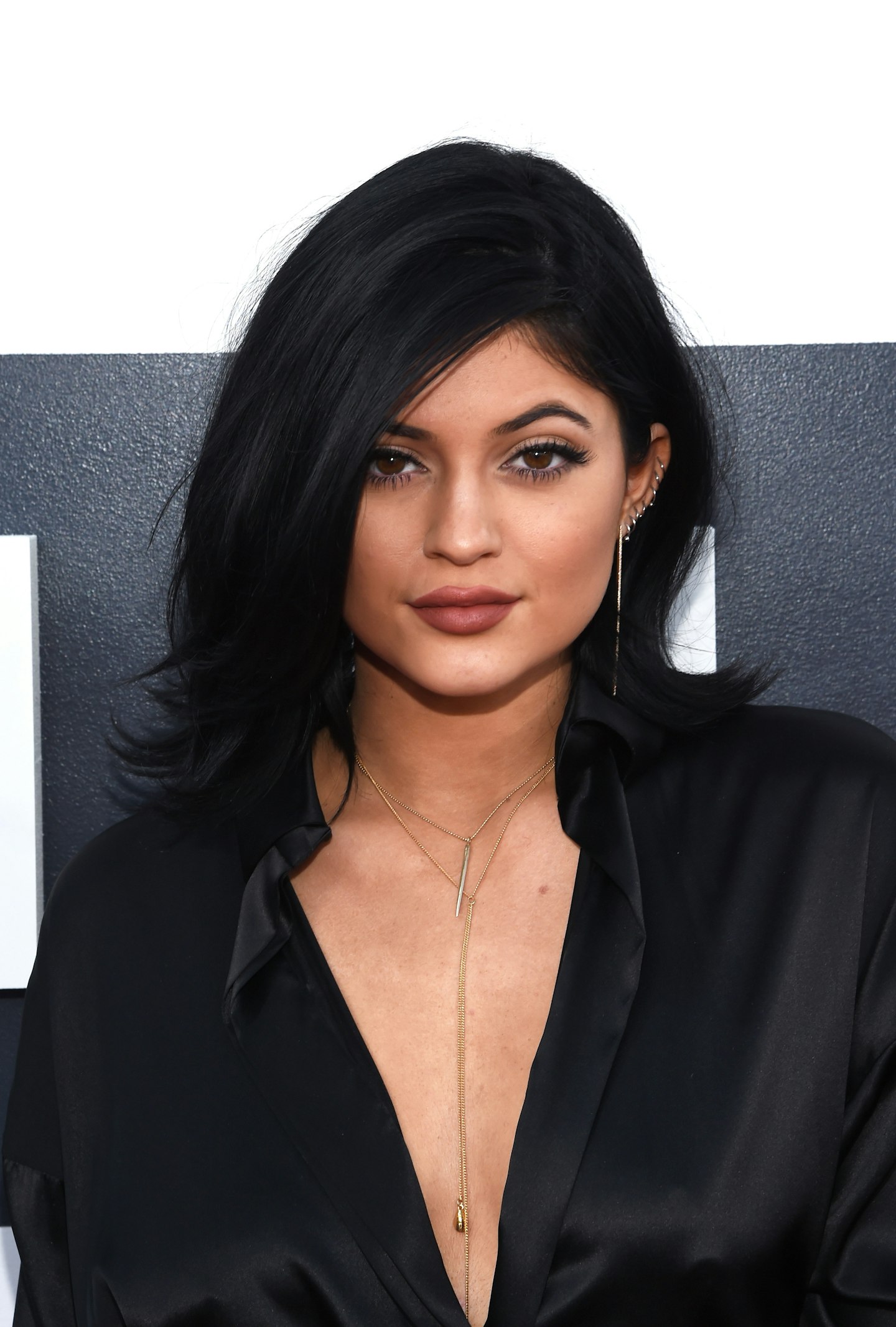 Kylie Jenner plastic surgery timeline - lip fillers, nose job, hair