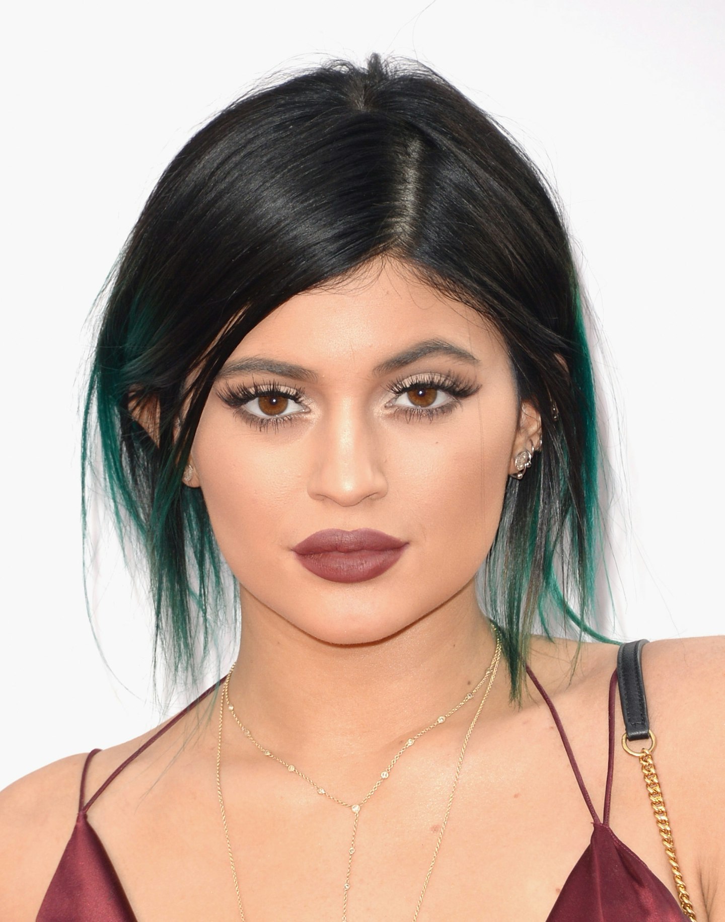 Kylie Jenner plastic surgery timeline - lip fillers, nose job, hair