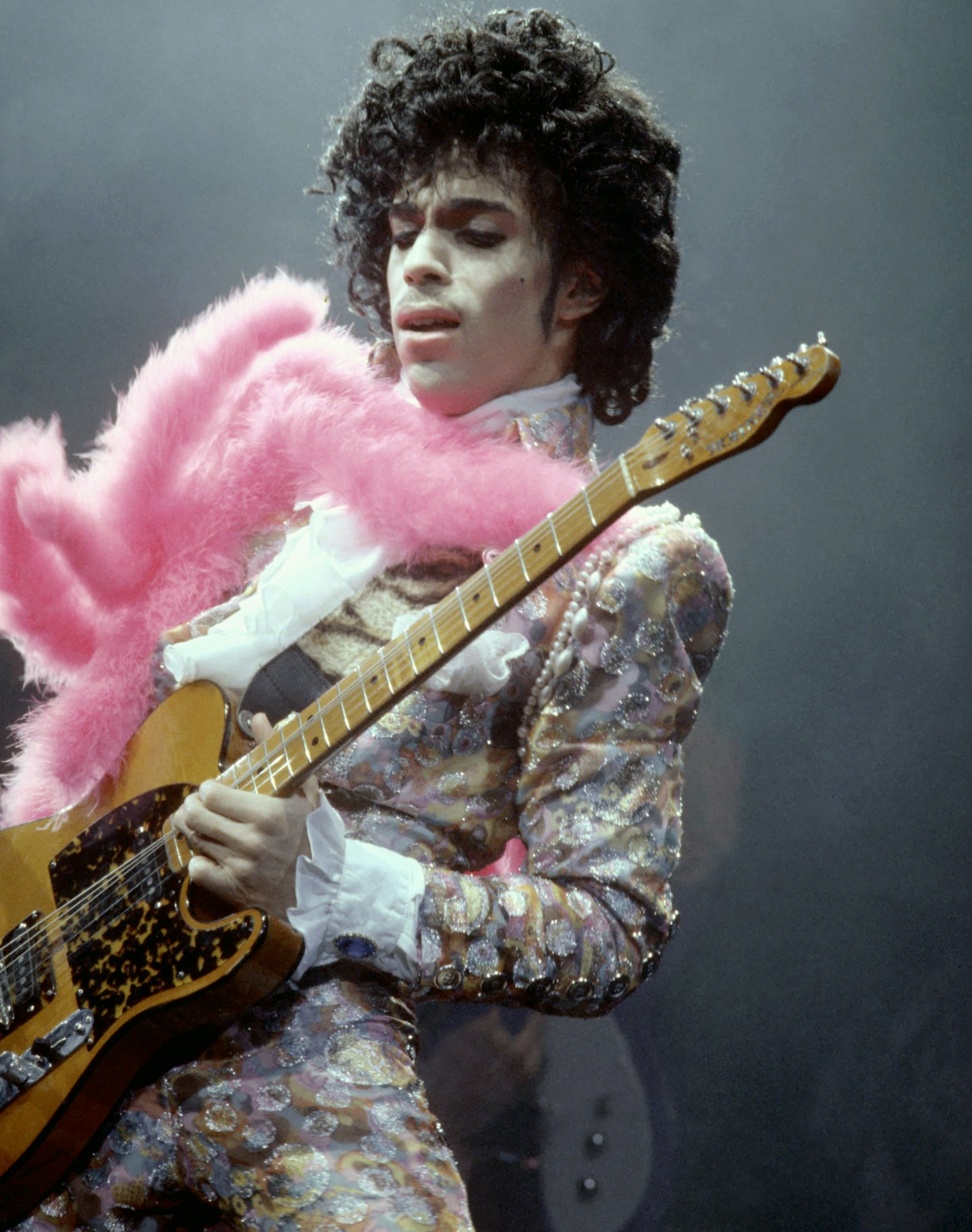 prince, fashion, feather boa